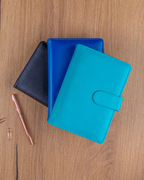 Refill – Týdenní kroužkový diář s vyměnitelnými listy 2027, tyrkysový, 12,5 x 19 cm