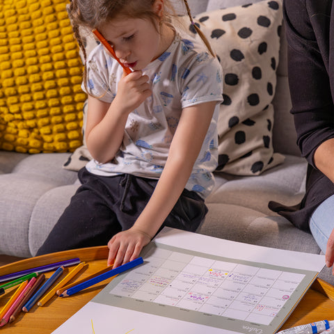 Kreativní rodinný kalendář 2026, 33 x 46 cm