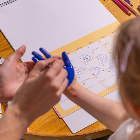 Kreativní rodinný kalendář 2026, 33 x 46 cm